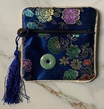 chinese jade pendant