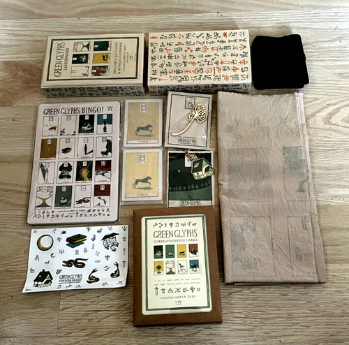 Green glyphs lenormand playing - green,