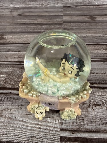 Betty boop bath figurine - betty,
