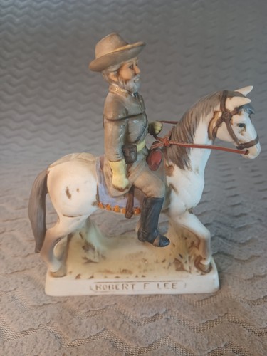 1977 decanter grenadier - 1977,