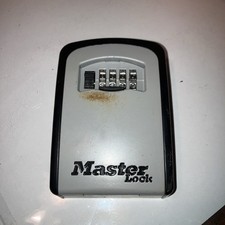 MASTER LOCK Key Safe Medium size Wall mounted Combination strong heavyduty 