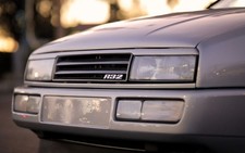 Eyebrow/ Bad Look/ Headlight