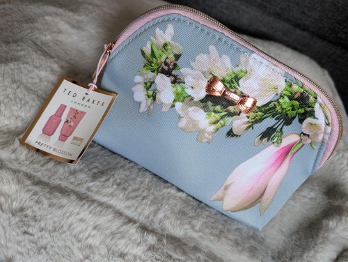 Ted baker pretty blossom make - pretty,