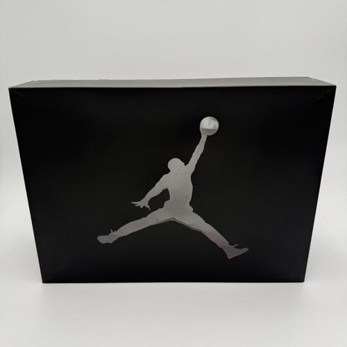 Empty shoe box - *, size