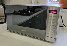 Microwave Oven Breville 20L
