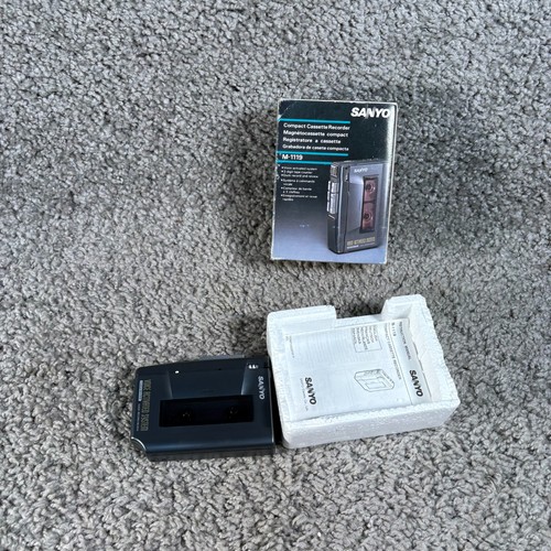 Sanyo 1119 vintage compact - vintage,