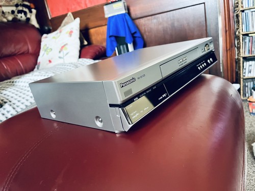 Panasonic hv60eb vhs - nv-hv60eb-s,