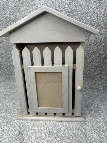 Wooden house key cabinet - house,