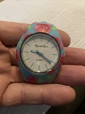 Lovely Woman’s Quartz  Working Watch