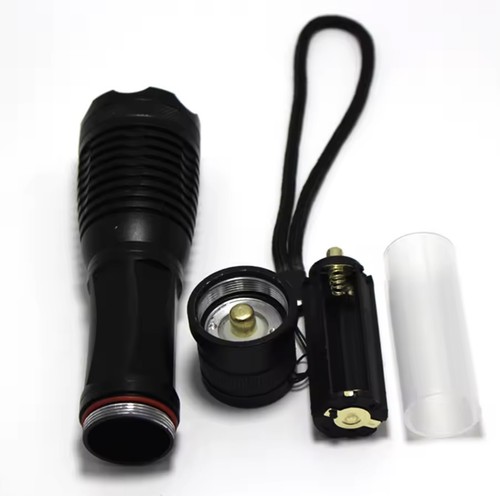 White zoomable torch - white,