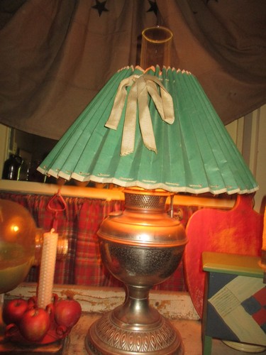 Antique vintage aladdin oil - antique,