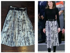 Zara Snake Print Pleated Belted Midi Skirt, Button down, VGC Medium, 10? Grey