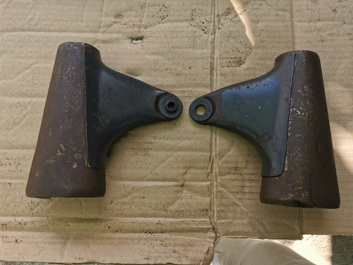 Original lamp holder fork