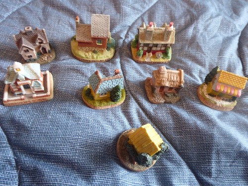 Tetley tea folk cottage - , /