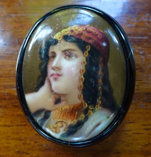 Antique victorian whitby - antique, jet