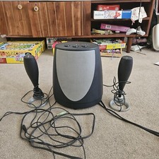 HARMAN KARDON ELEGANT BKU SURROUND SOUND SPEAKERS HK695