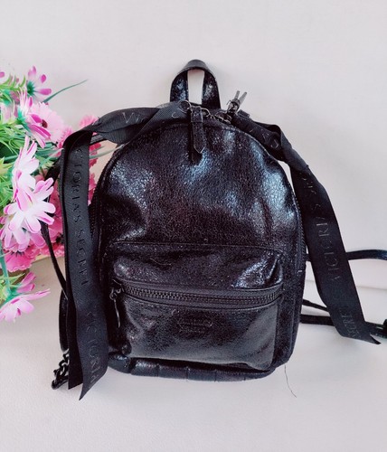 Small victorias secret - small, black