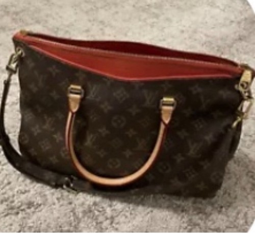 Authentic louis vuitton - louis,
