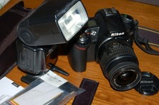 Nikon D90 12.3MP Digital SLR Camera - with 18-55 GII VR lens + Flash