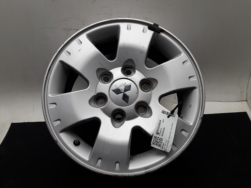 Mitsubishi shogun inch - 16",