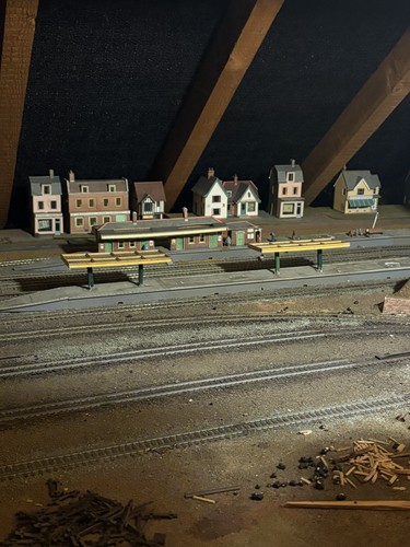 Pre owned model railway - pre,