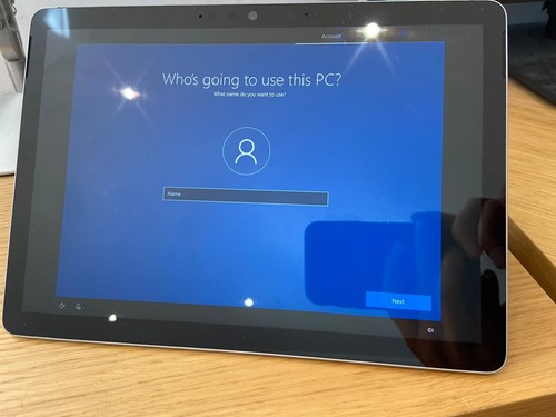Microsoft surface 2nd - surface,