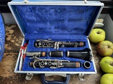 Boosey and Hawkes Emperor Bb Wood clarinet with case