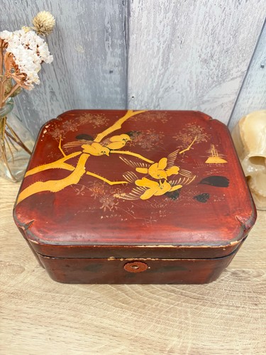Antique chinese red lacquer - antique,
