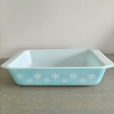 Pyrex turquoise gaiety - turquoise,