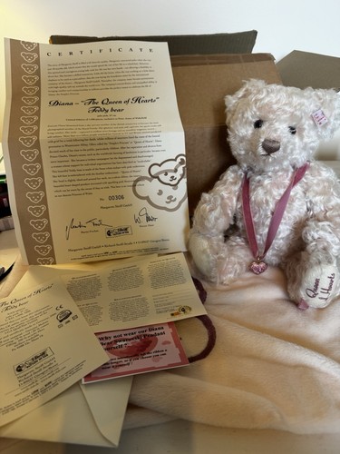 Steiff diana bear queen - queen, of