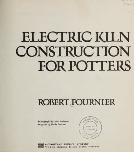 Electric kiln construction for