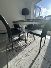 6 Svelte Dining Chairs