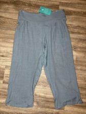 Aller Simplement Art to Wear