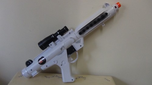 Star wars storm trooper - star, e-11