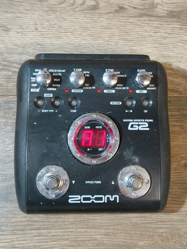Zoom guitar effects - zoom,