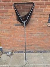 Daiwa Wilderness extending folding landing net with bag trout coarse