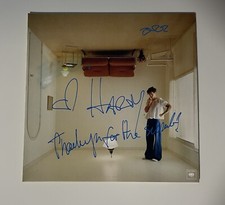 HARRY STYLES SIGNED HARRY’S