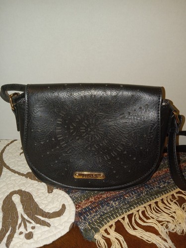Mudd black crossbody - mudd,