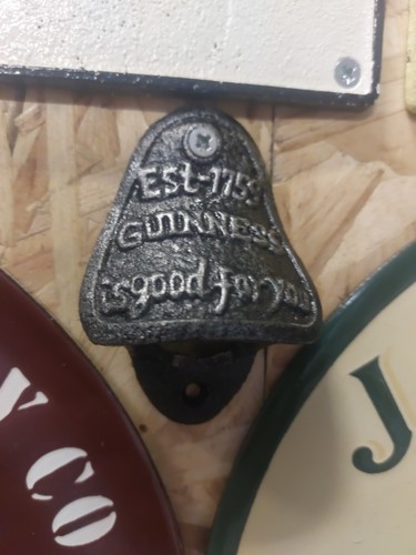 Guinness cast antique iron - guinness,