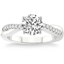 VS 1 1/4Ct Moissanite & Lab
