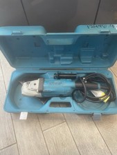 Makita 9 Inch Angle Grinder