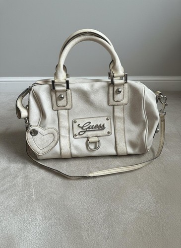Guess white heart charm - guess,