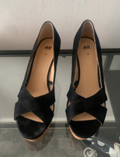 H&M Women Black  Shoes Peep
