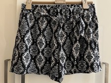 Primark Grey & White