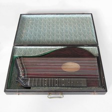 Old concert zither with case, 32 strings - Richard Striebel, Neuburg a. Donau