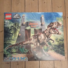 LEGO Jurassic World: Jurassic Park: T. rex Rampage (75936) brand new and sealed 