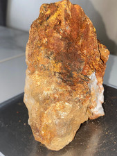 460 grams Gold Bearing Quartz