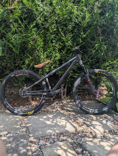 2020 santa cruz jackal size - cruz,