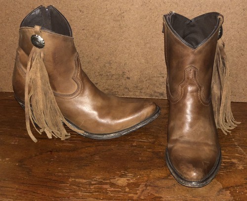 Cavender size women - 6.5b, women's