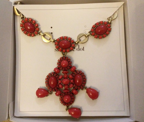 Stella dot gold - &, coral